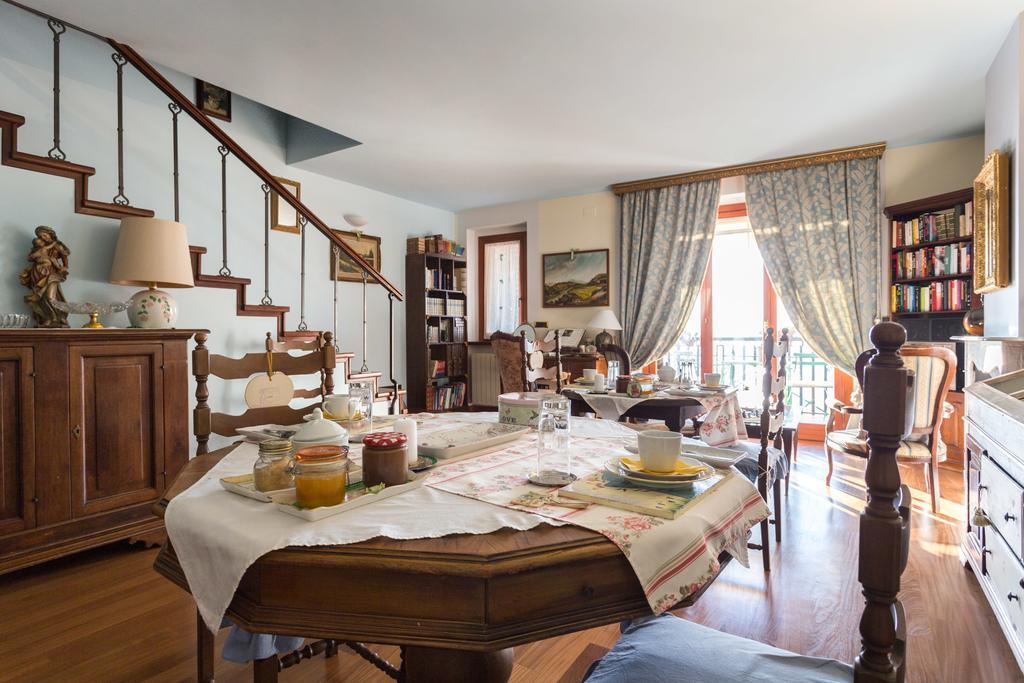 Le Fate Di Campagna Apartment Assisi Bagian luar foto